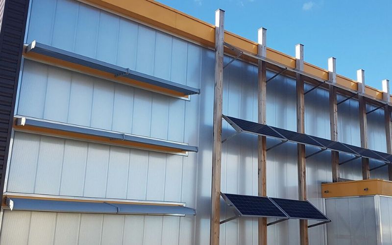 Coloris sur demande du polycarbonate arcoWall® 5613