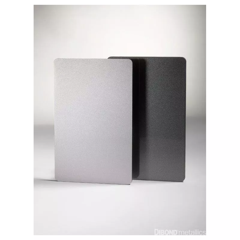 DIBOND® métal aux coloris gris et blanc