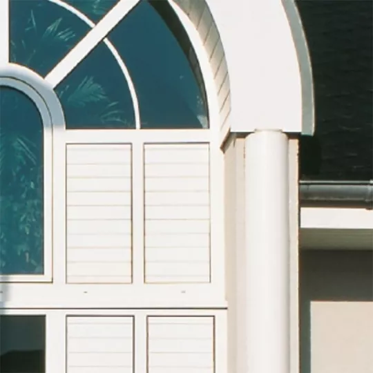 Plaque PVC Expansé Komacel Pour professionnels SUNCLEAR