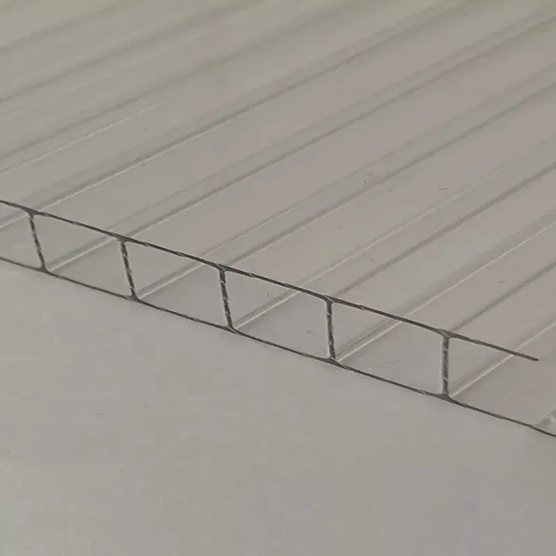 PoliCarb® WIDE 16 mm I Polycarbonate alvéolaire incolore PoliCarb® WIDE 16 mm I Polycarbonate alvéolaire incolore