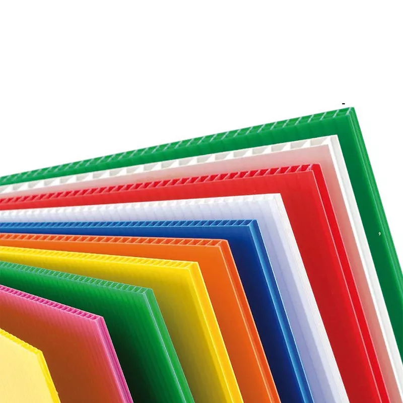 Plaque PP alvéolaire couleur - 600g | En stock chez SUNCLEAR