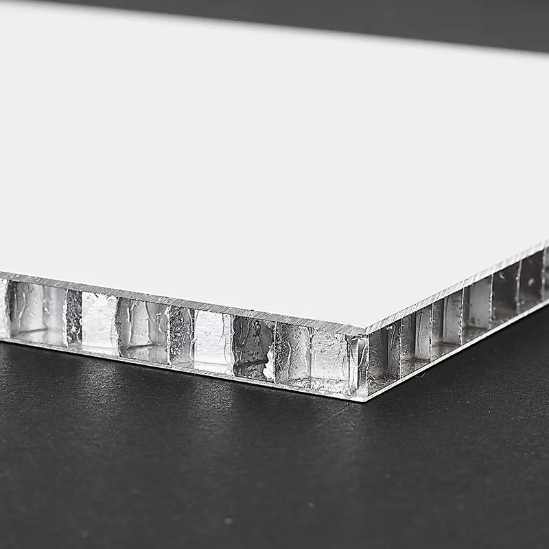 larcore® Blanc 9016 I Nid d'abeille aluminium