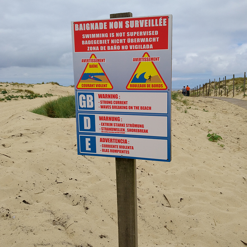 Panneau de siganlisation DIBOND® utilisé à la mer
