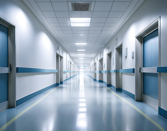 Couloir d'un établissement médical