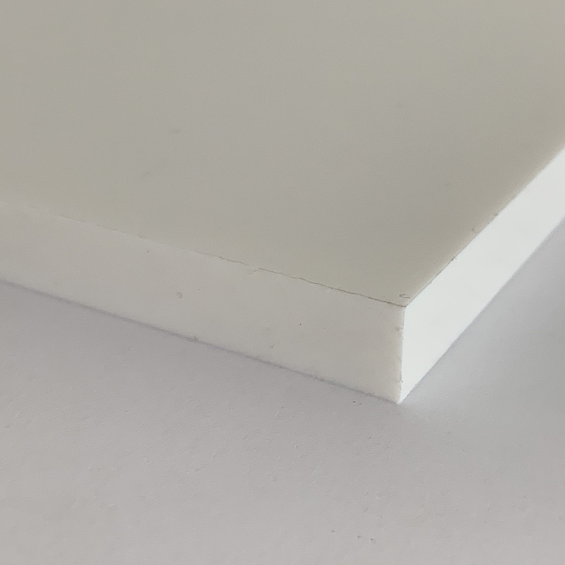 Zoom produit de couleur blanc en polypropylène, à savoir le PP-H Extrudé Blanc 9010 Polystone®